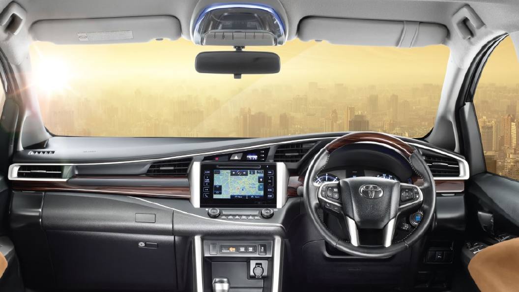 Toyota Innova Crysta Interior 123843 In Car Entertainment And